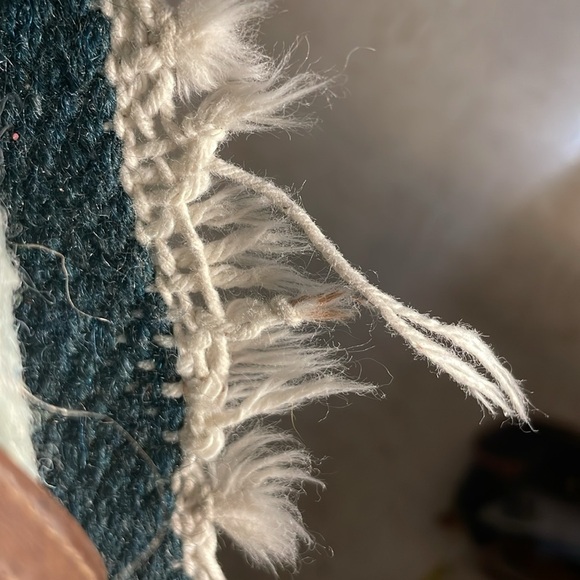 Vintage Kilim Wool Tapestry Rug with Geometric Candelabra Design Frayed Edge - Picture 14 of 14